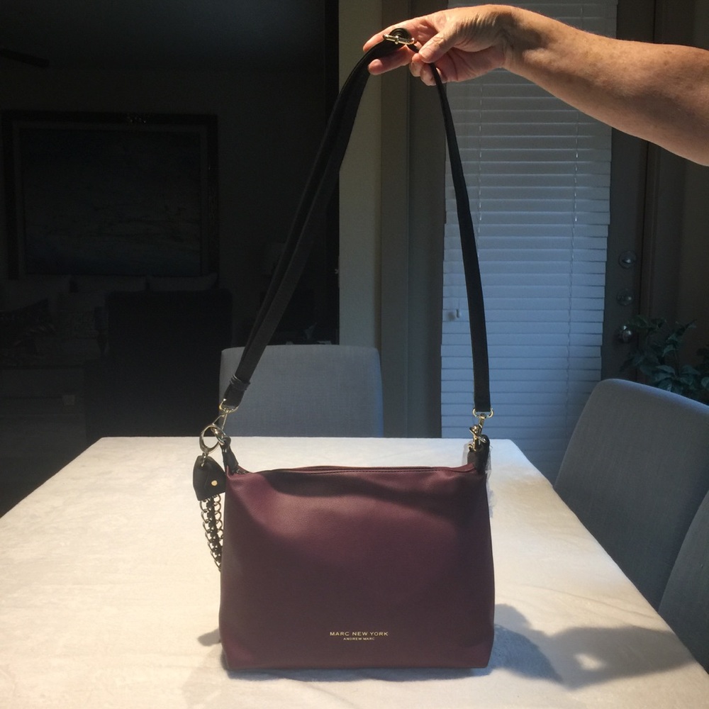 New Andrew Marc Burgundy Crossbody Shoulder Bag - Picture 3 of 12